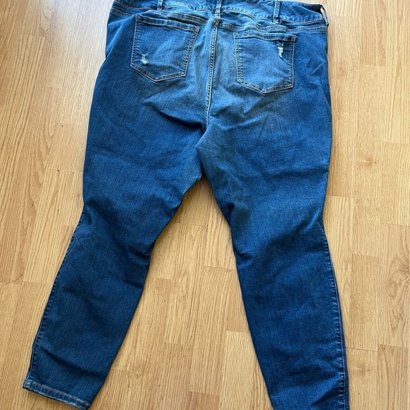 Torrid Distressed Blue Jeans Jegging - Picture 5 of 8